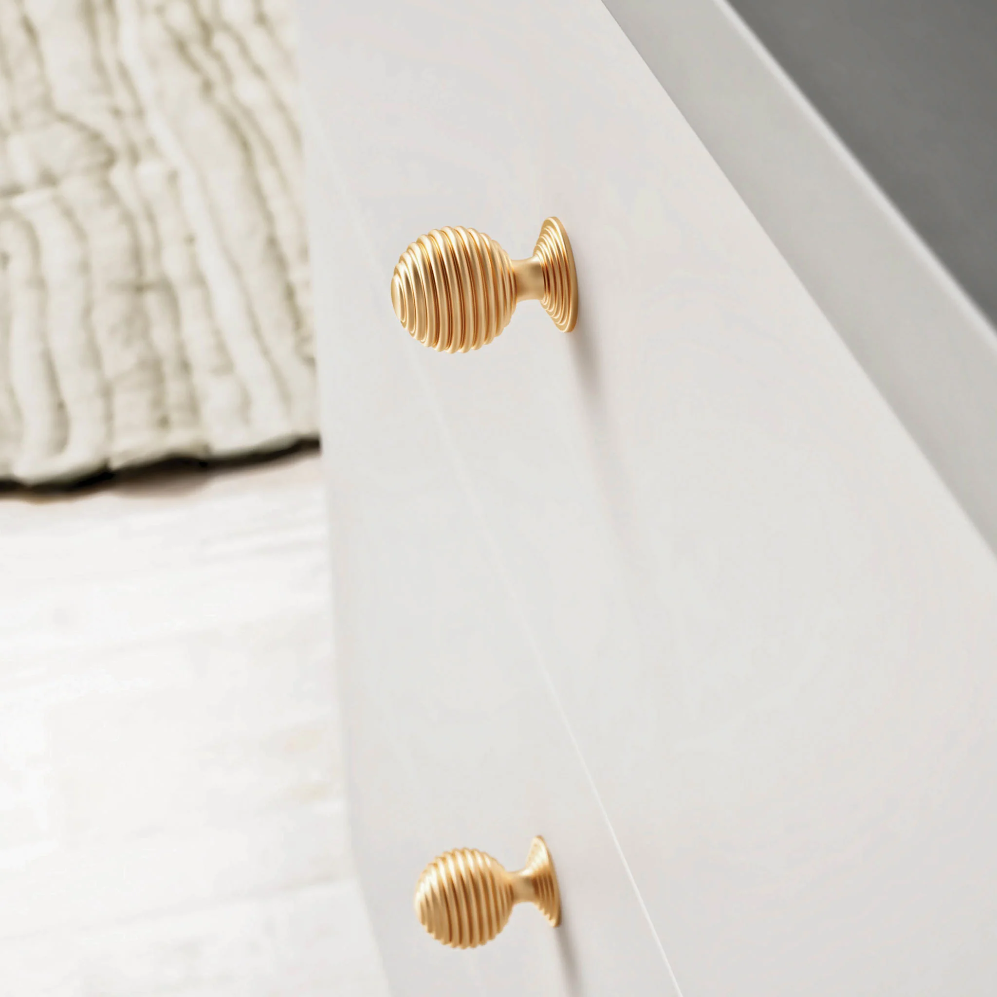 NECK Buton - Image 6